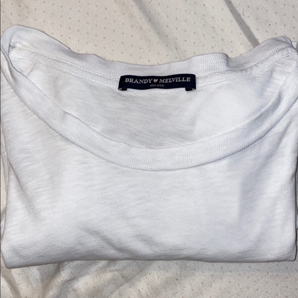 Brandy Melville white tshirt